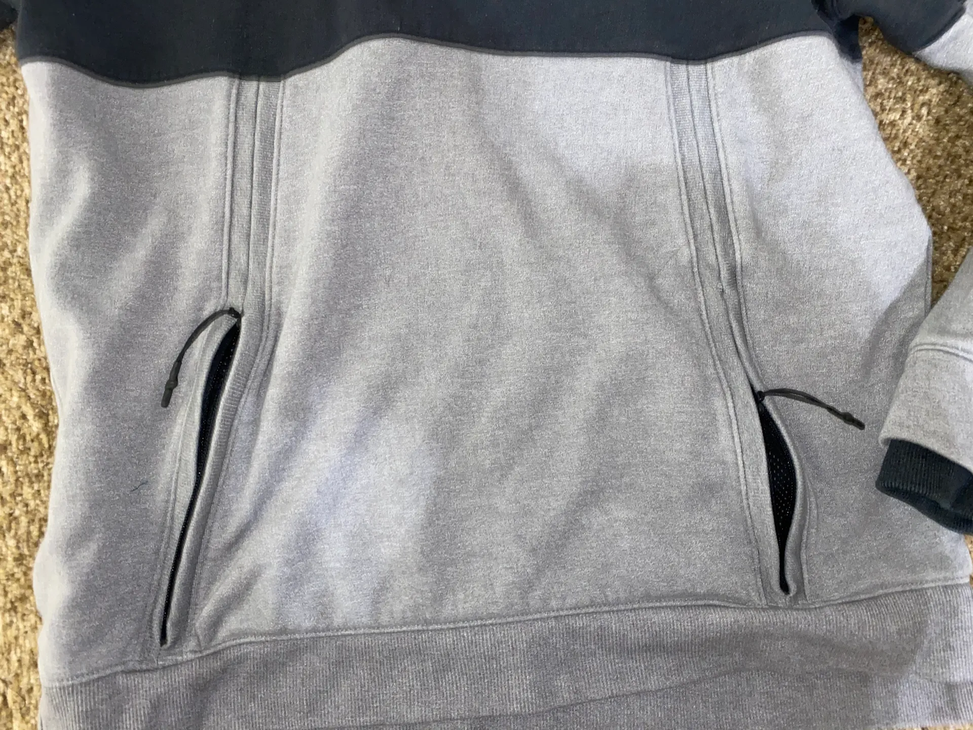 Under Armour Under armor Hoodie  - Image 2