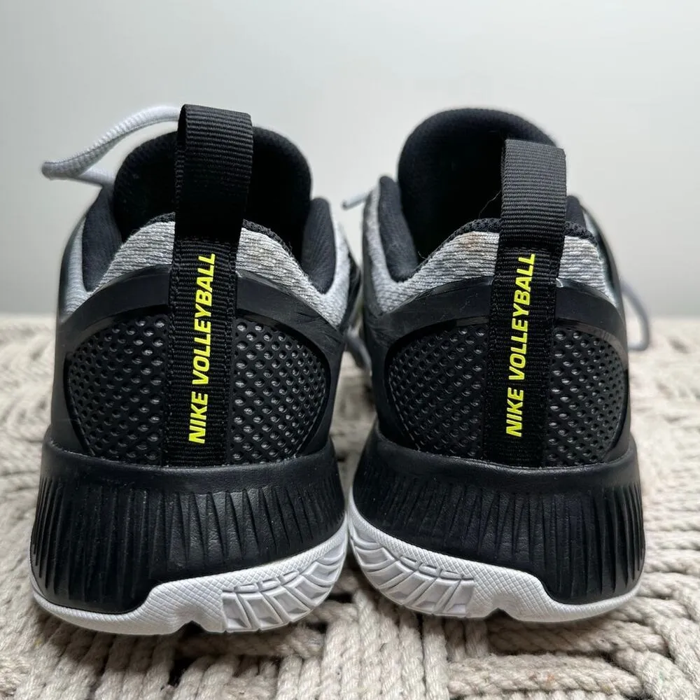 Nike: Gray Volleyball Sneakers - Image 4