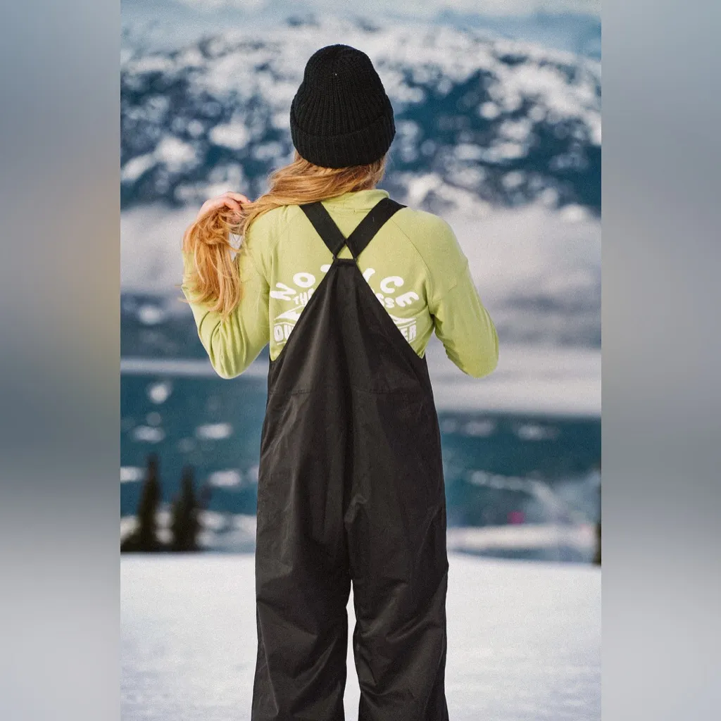 Notice the Reckless Overalls - Image 4