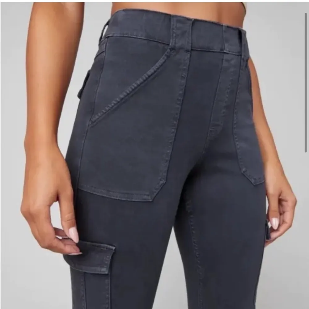 SPANX NWT Stretch Twill Ankle Cargo Pant size XS - Image 3