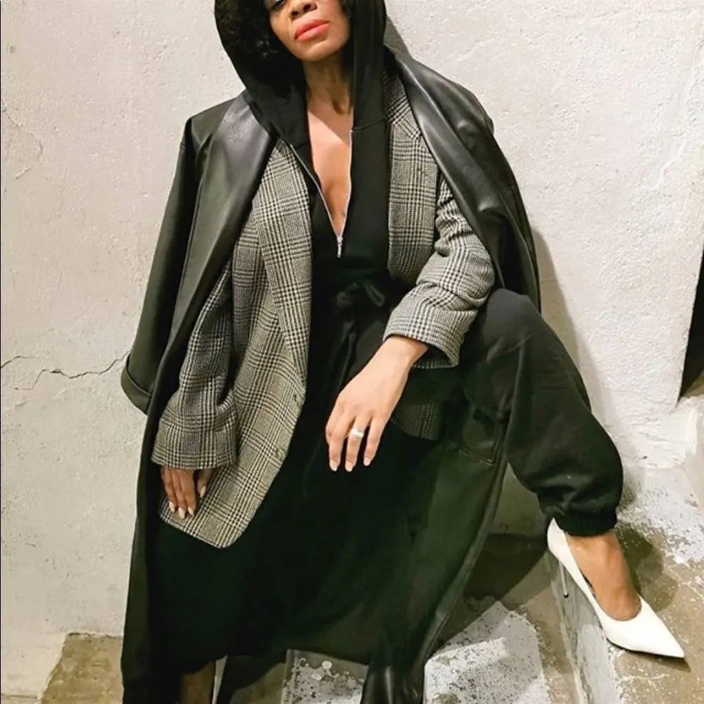 Zara Long Sleeve Hooded Jumper Size Small - Image 5