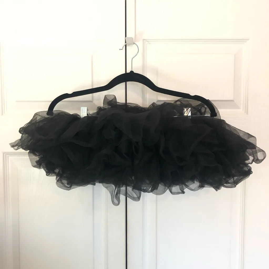 Black CostumesUSA Adult Tutu OS - Image 2