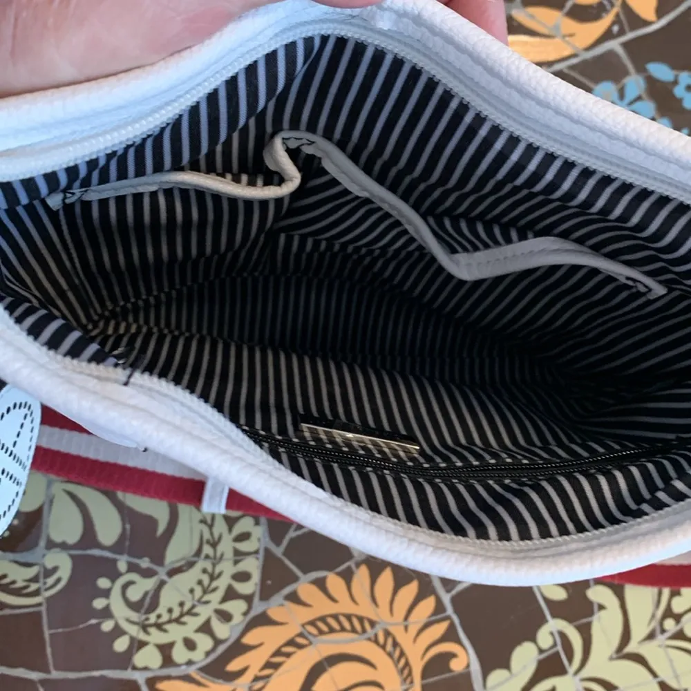 LEATHER CROSSBODY BAG - Image 10