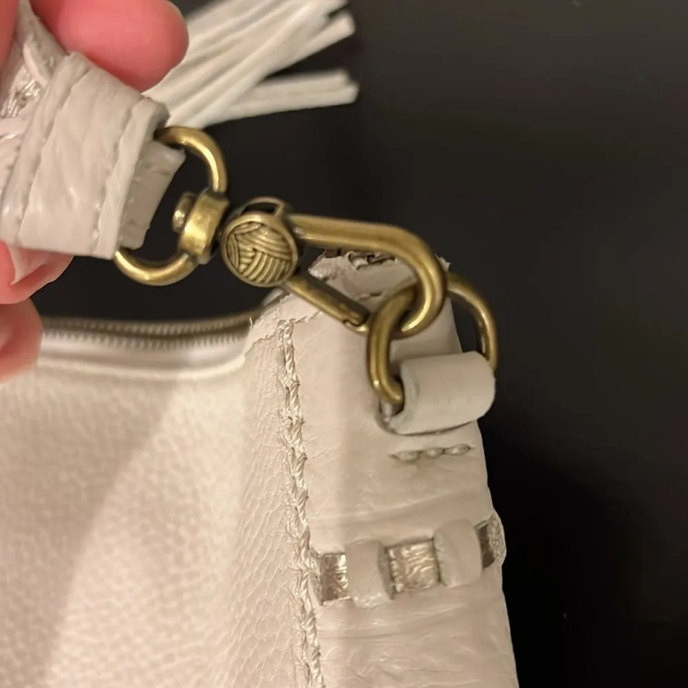 The Sak Leather crossbody bag, cream pebbled leather, NWOT, 7”x10” - Image 8