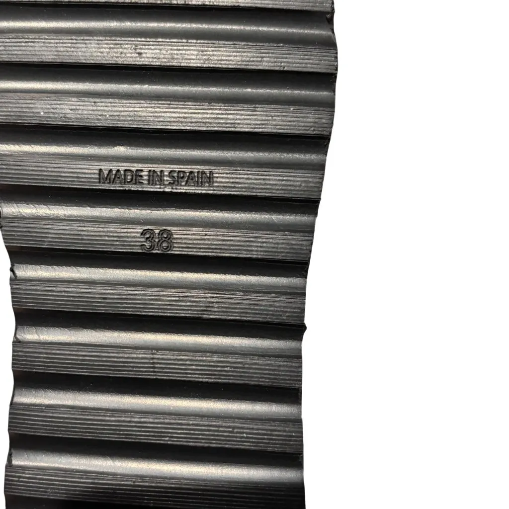 Eric Michael Womens Black Suede Ankle Boots With Zipper Closure Size 38 - Image 8