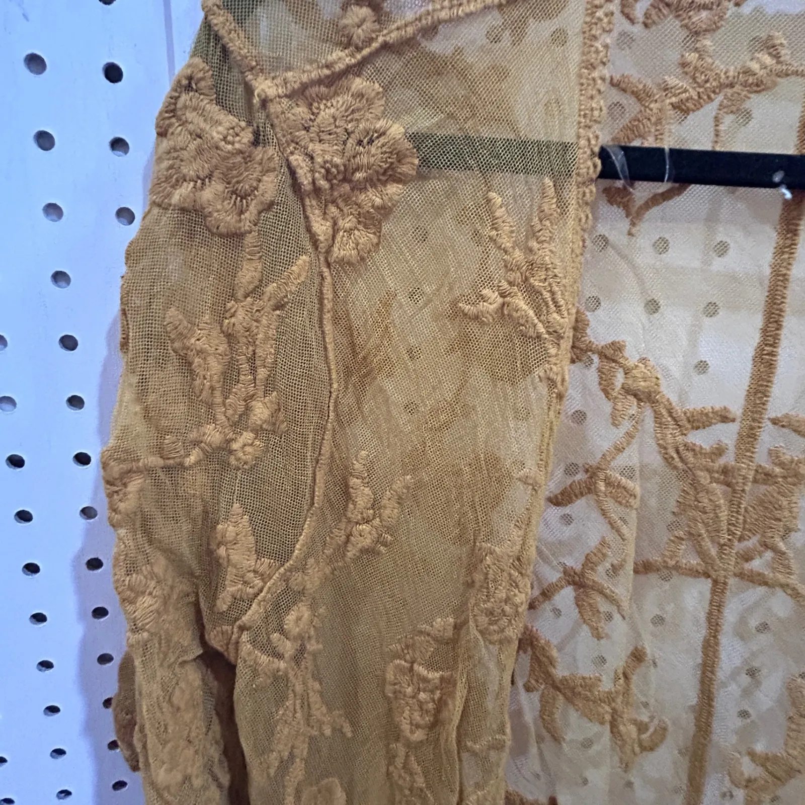 LUQ Women's Mustard Yellow Lace Kimono Cardigan Short Sleeve Open Front - Image 3