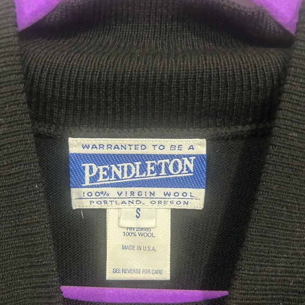 NWT Vintage Pendleton 100% Wool Sweater Black Size Small (Read) - Image 3