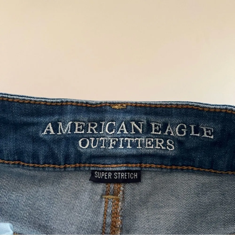 AEO super stretch Hi-rise shortie denim jean shorts Size 0 - Image 4