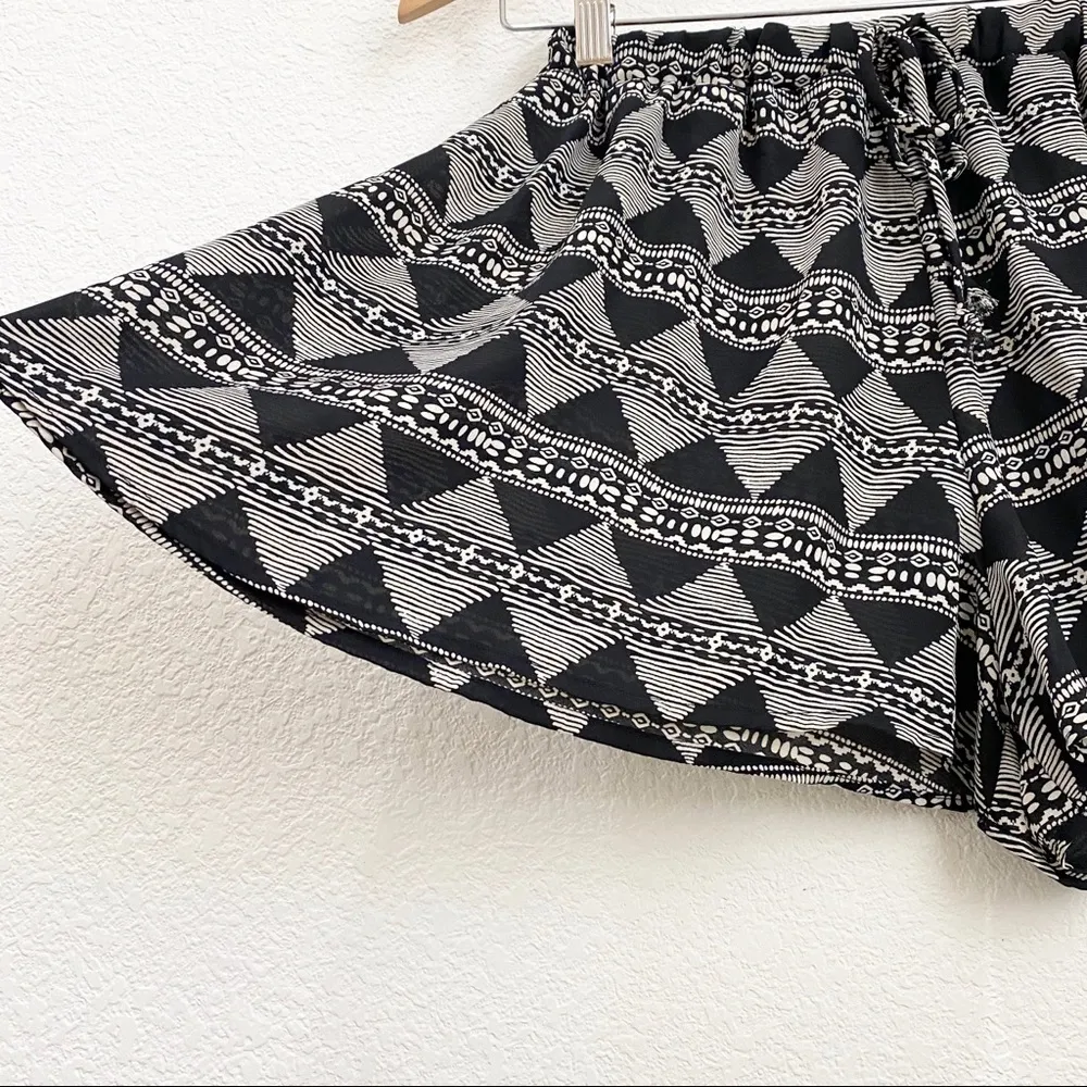 Ringostone Chiffon Sheer High Waist Shorts S Black - Image 7