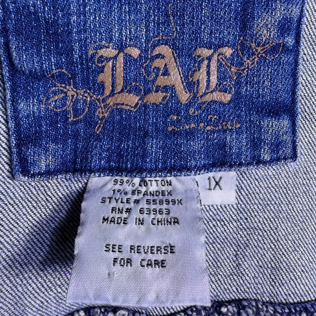 3/4 Sleeve Denim Jacket with Eyelets and Ties L A L live a little Sz 1X - Image 5