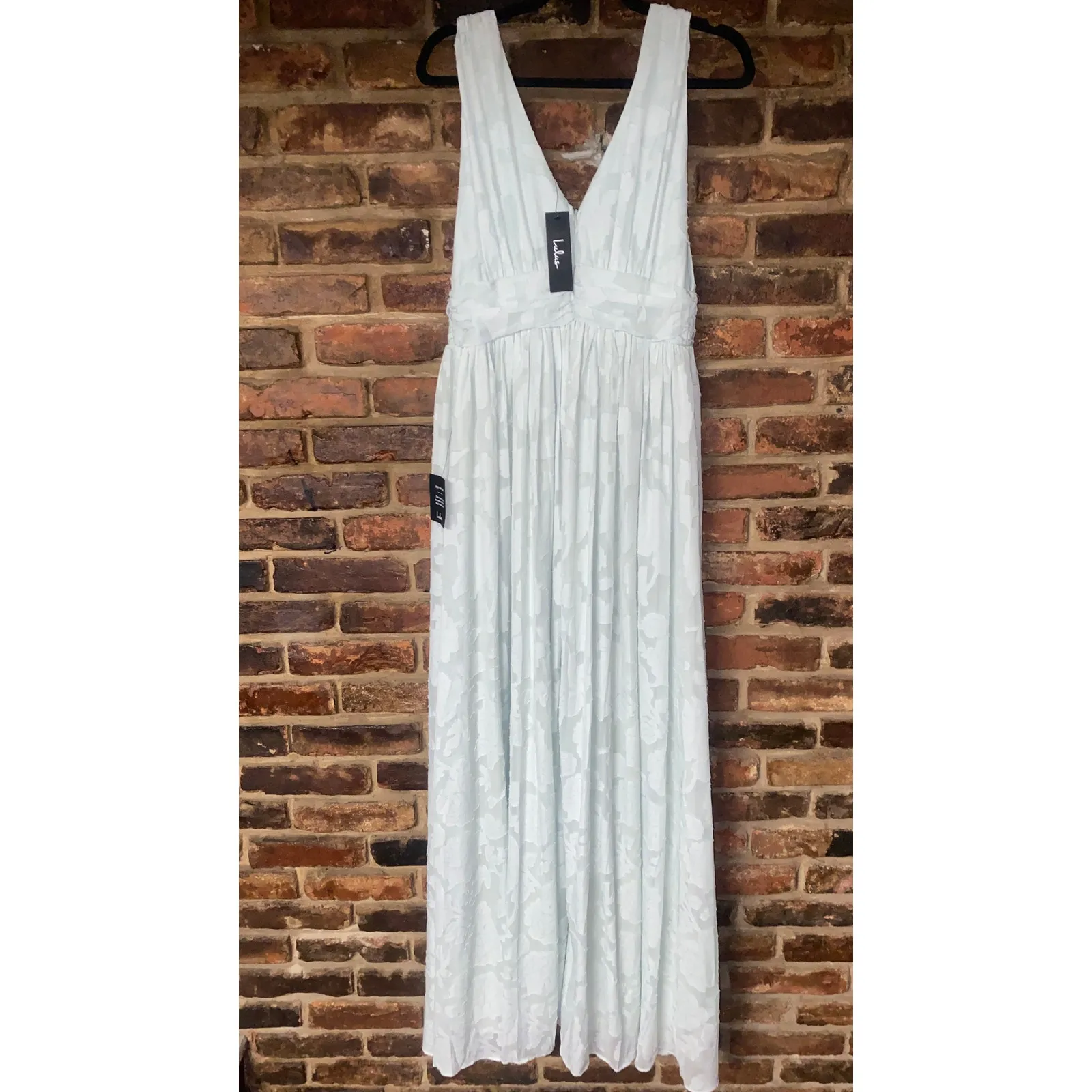 NWT Lulus Sweet Sophistication Sage Green Burnout Floral Maxi Dress Size Medium - Image 8