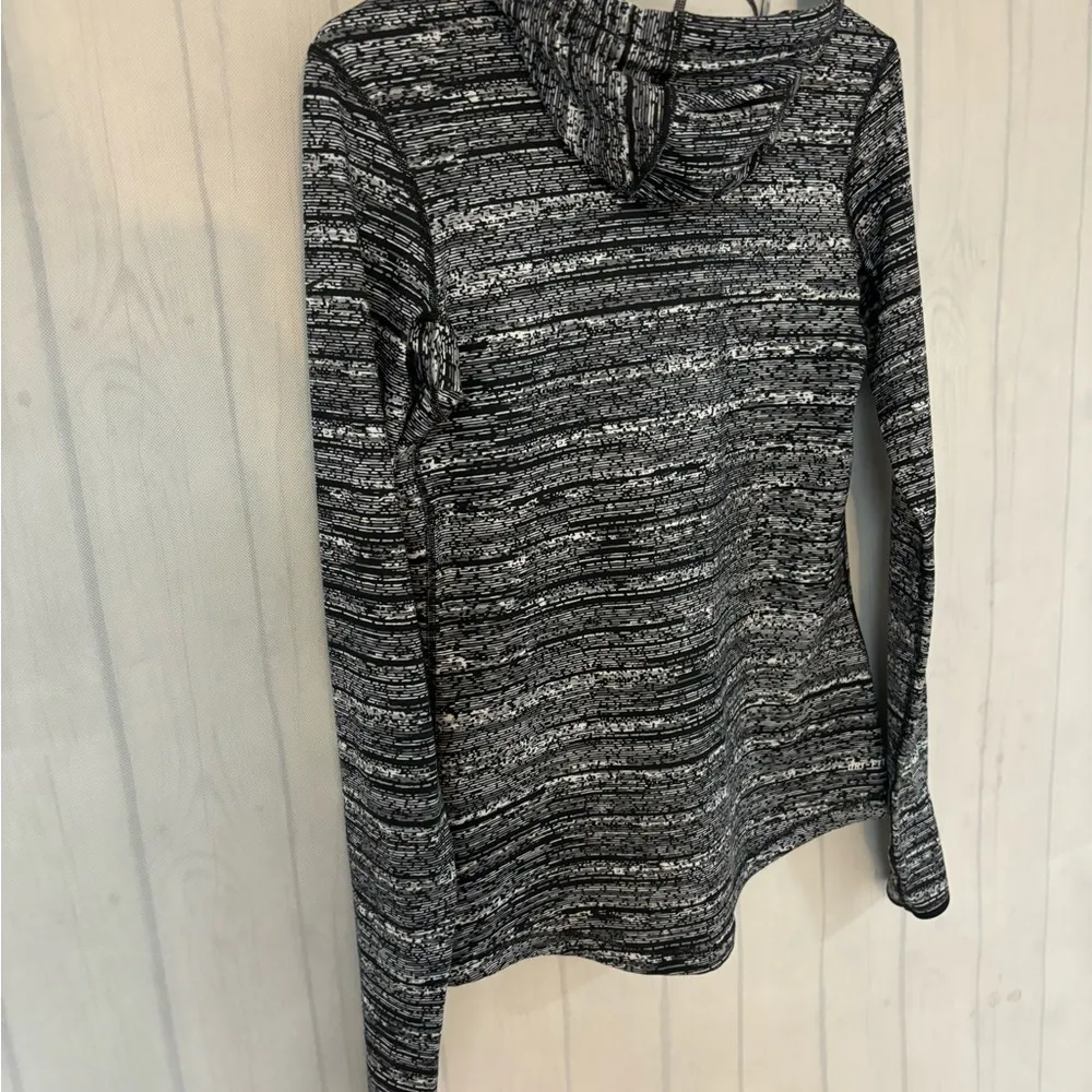 Nike Womens Pro Warm Training Scuba Hood Pull Over Top Size Medium Athle… - Image 9