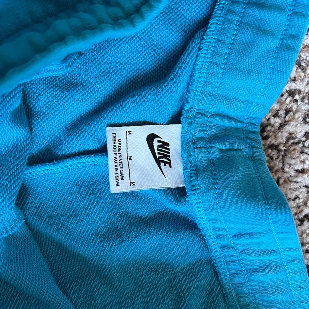 NEW Womens Nike Sportswear Club Fleece Shorts - Image 3