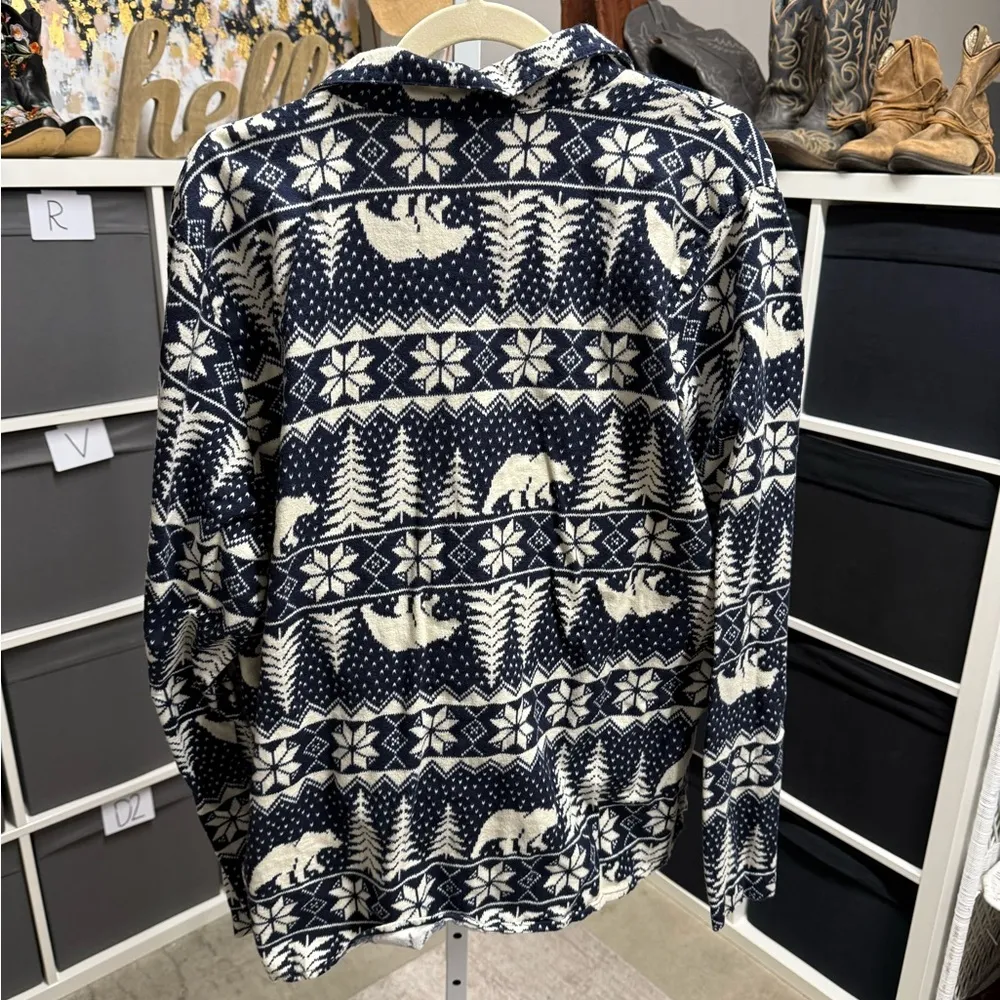 Old Navy 14 Tall Winter Cozy Polar Bear Nordic Pajama Set - Image 6