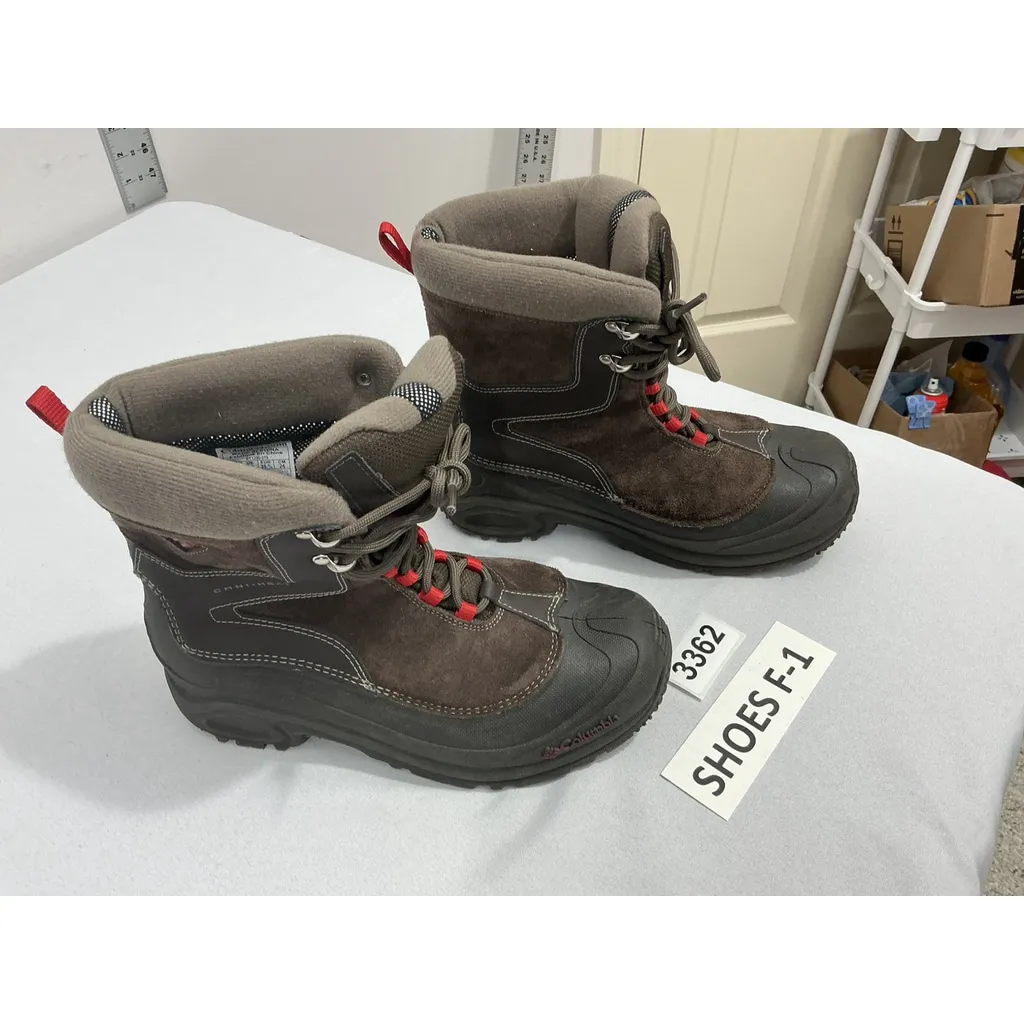 Womans Columbia Waterproof Omni Heat Size 6 Brown Suede Lace Up Boots NWOT - Image 2