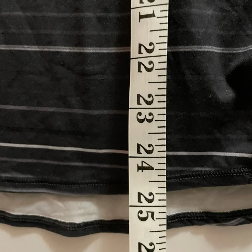 Athleta Scoop Neck Sleeveless Striped Racerback Tank Women’s Size Medium A3 - Image 9