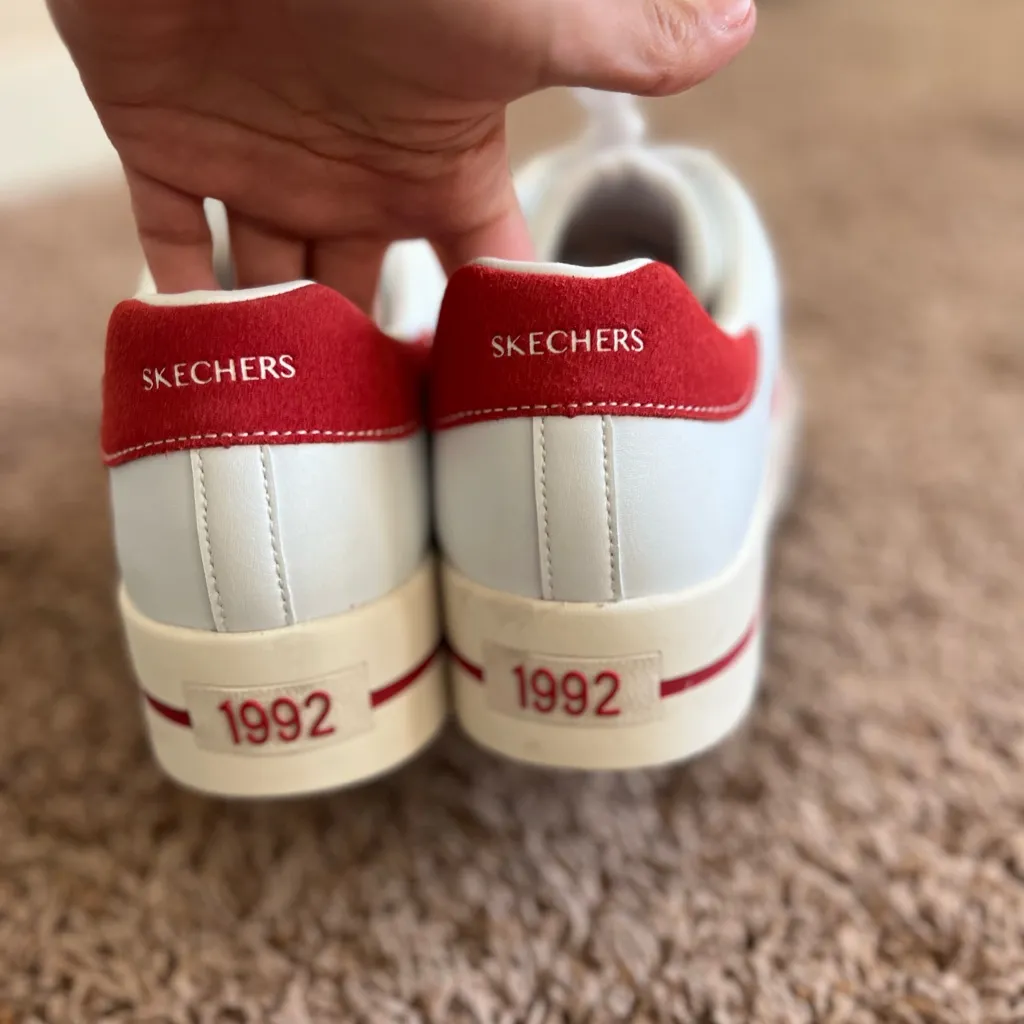 NEW Skechers Women's Camdenn-Been Lifted Sneaker  Sz 11 - Image 5