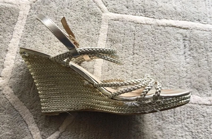 Michael  Wedges - Image 2