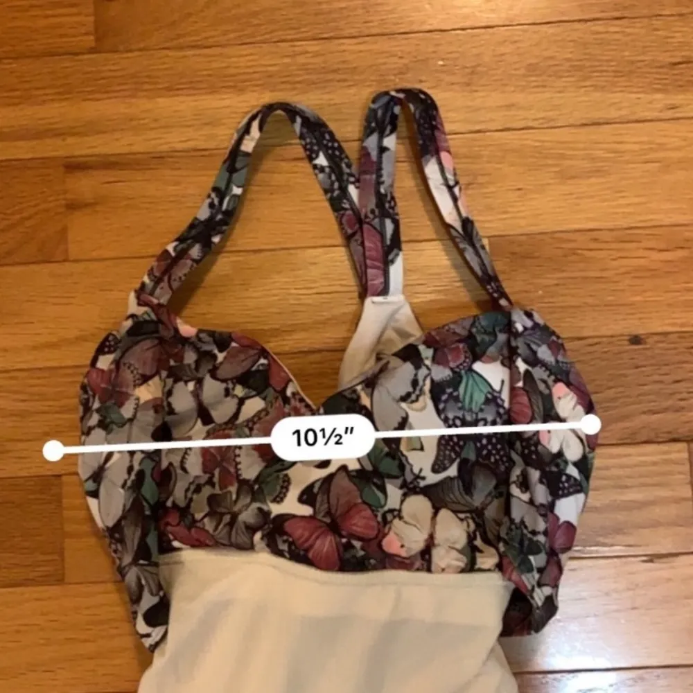 Lululemon  wrap it up tank so fly butterfly - Image 4