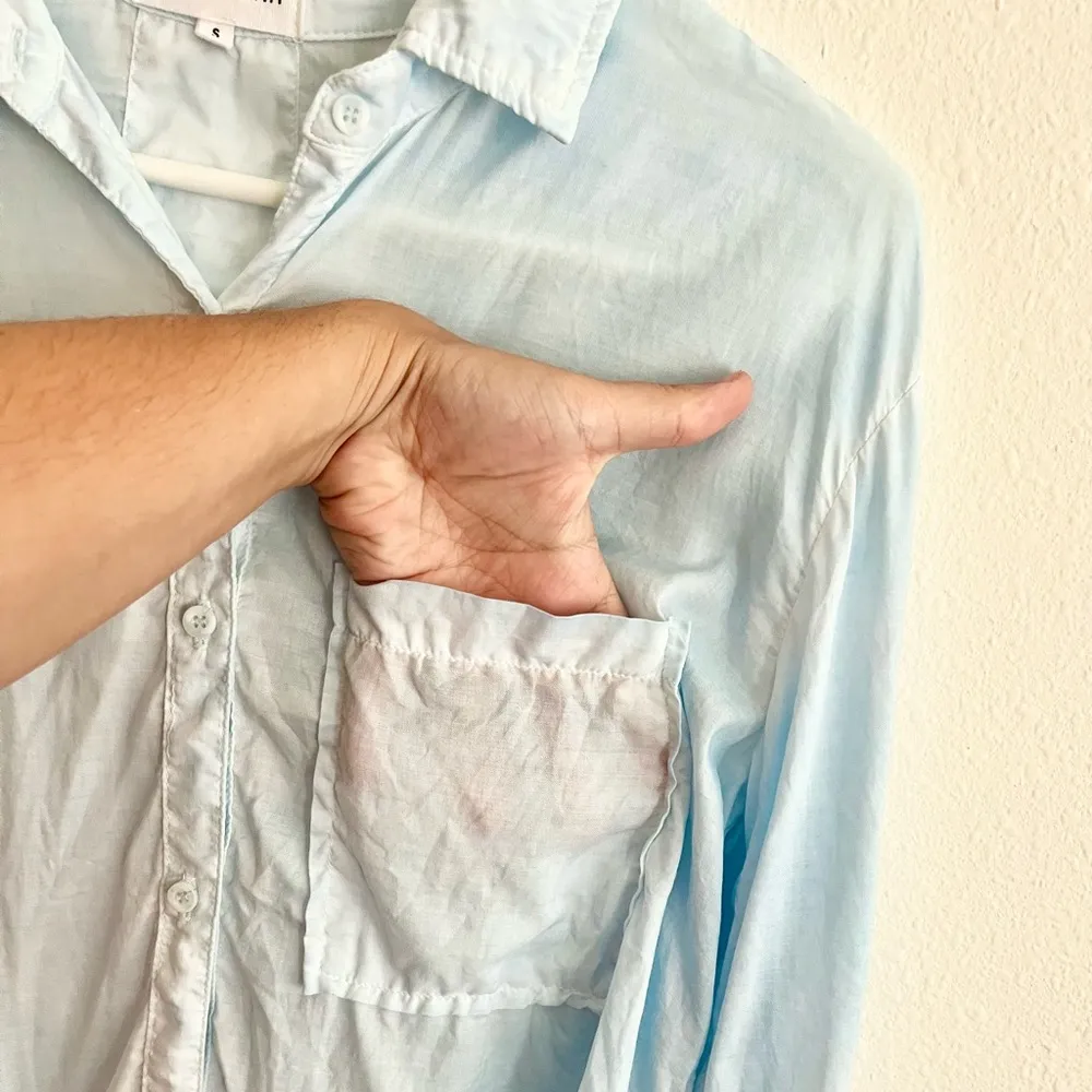 Bella Dahl Light Blue Wash Long Sleeve Pocket Button Down Shirt Blouse Small HTF - Image 59