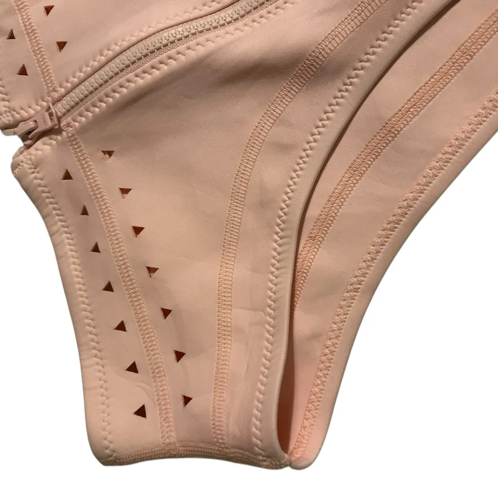 New GIGI C Women's McKenzie High Waist Cutout Bikini Bottom pink icing Large - Image 5