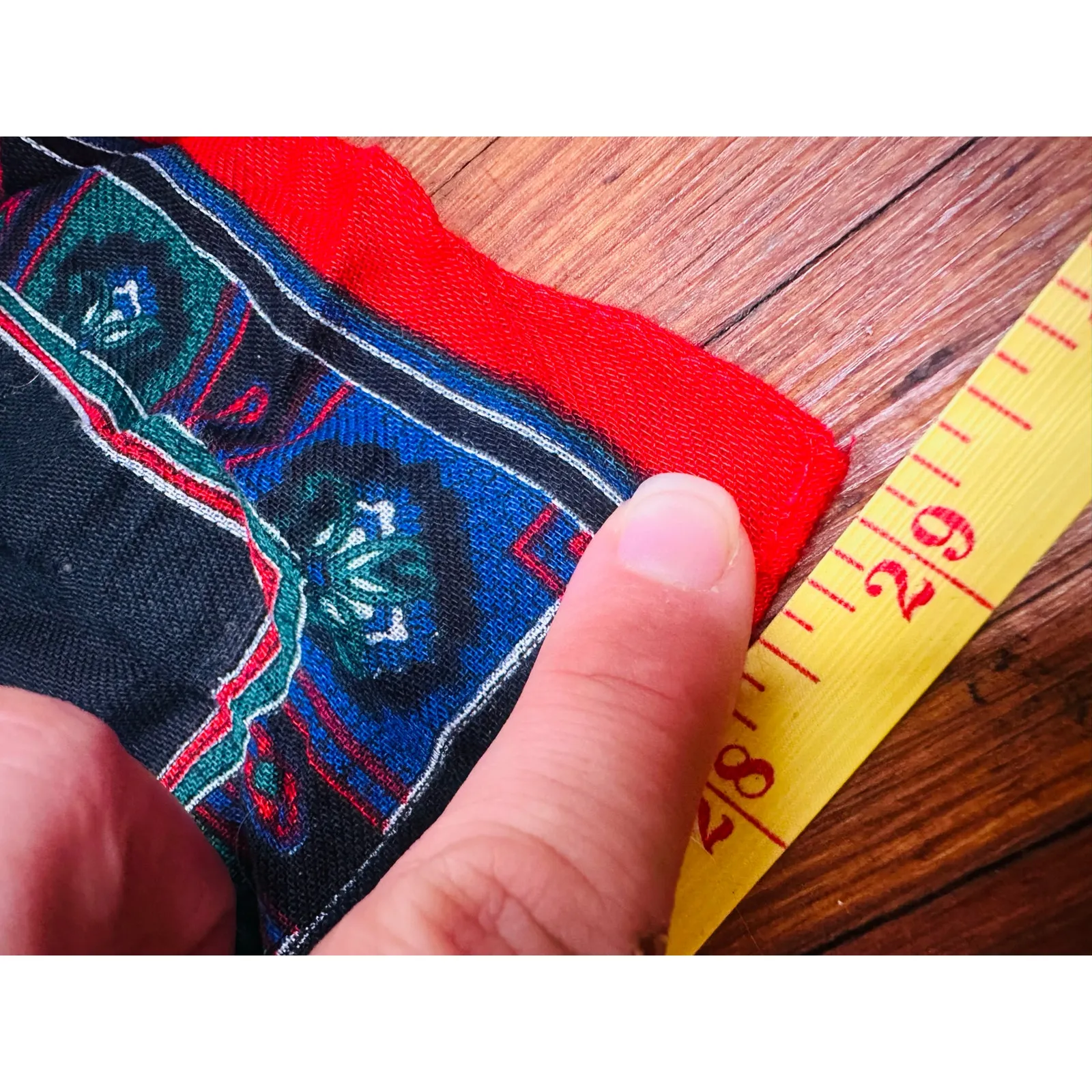 Vintage AMANDA SMITH Black Red Green Paisley Italy Rayon Scarf - Image 5