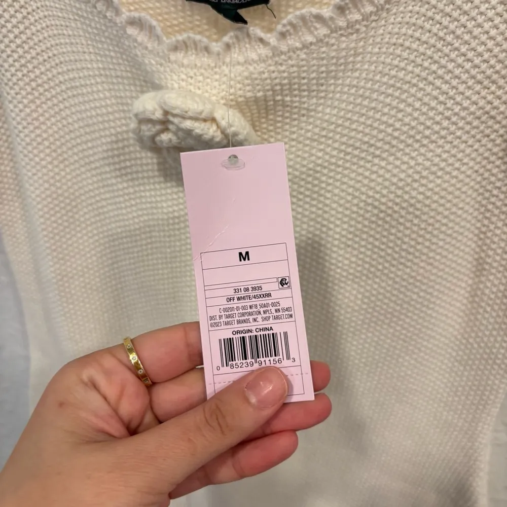 NWT wild fable cream knit dress with rose detail - Image 3