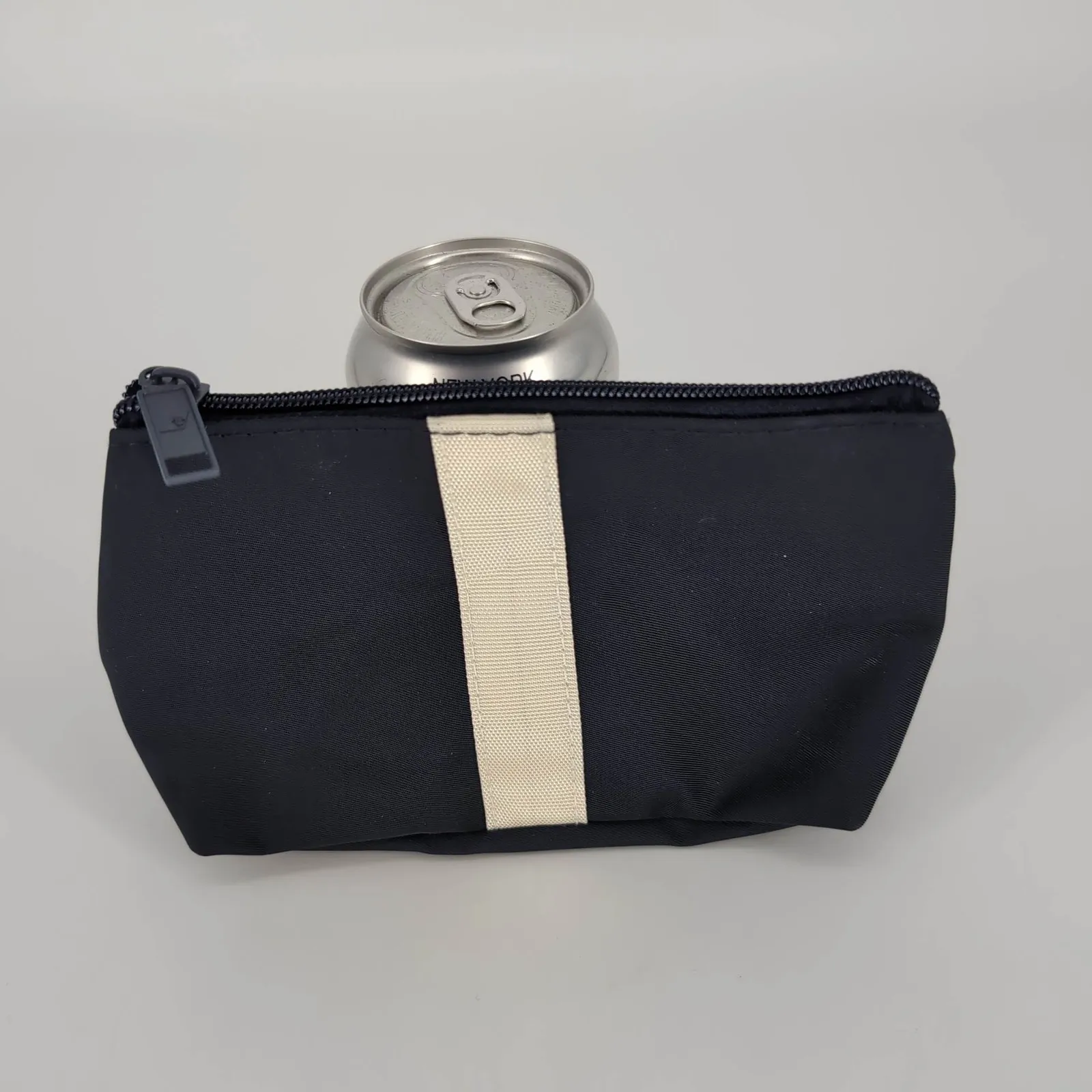 Qatar Air Small Black & Cream Cosmetic Toiletries Bag Accessories Travel Pouch - Image 5