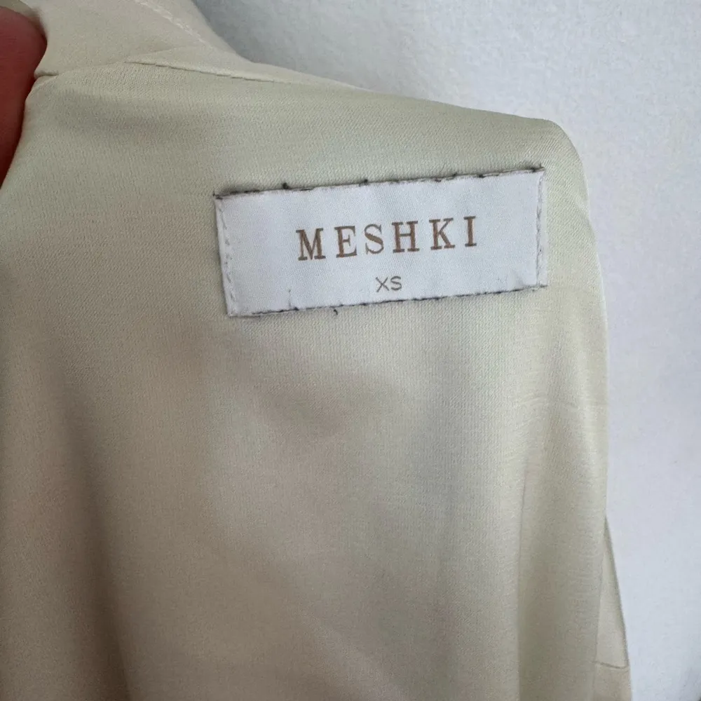 Meshki Cream Silky Satin Clip Loose Blazer Women’s XS Preppy Coquette - Image 6