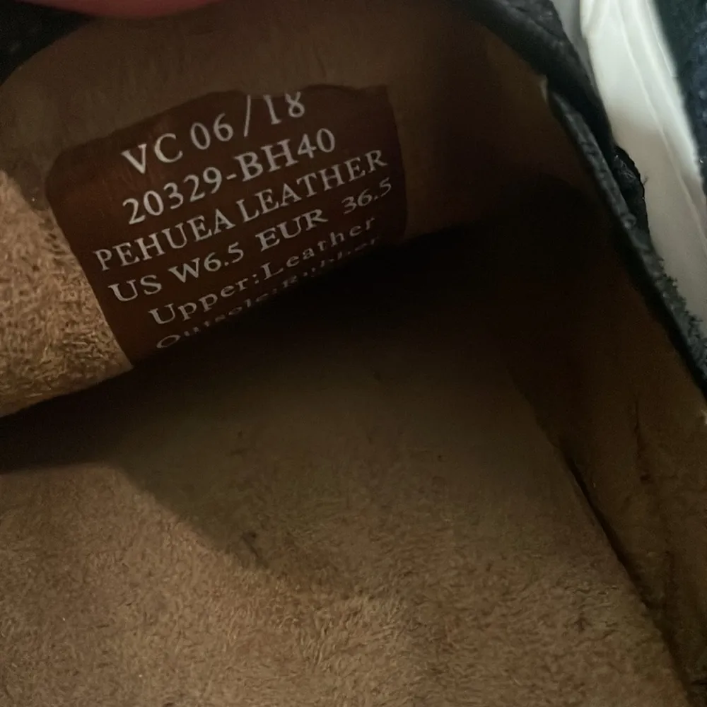 OluKai Pehuea Black Casual Slip On Sneakers Women's Size 6.5 Folding Heel - Image 7