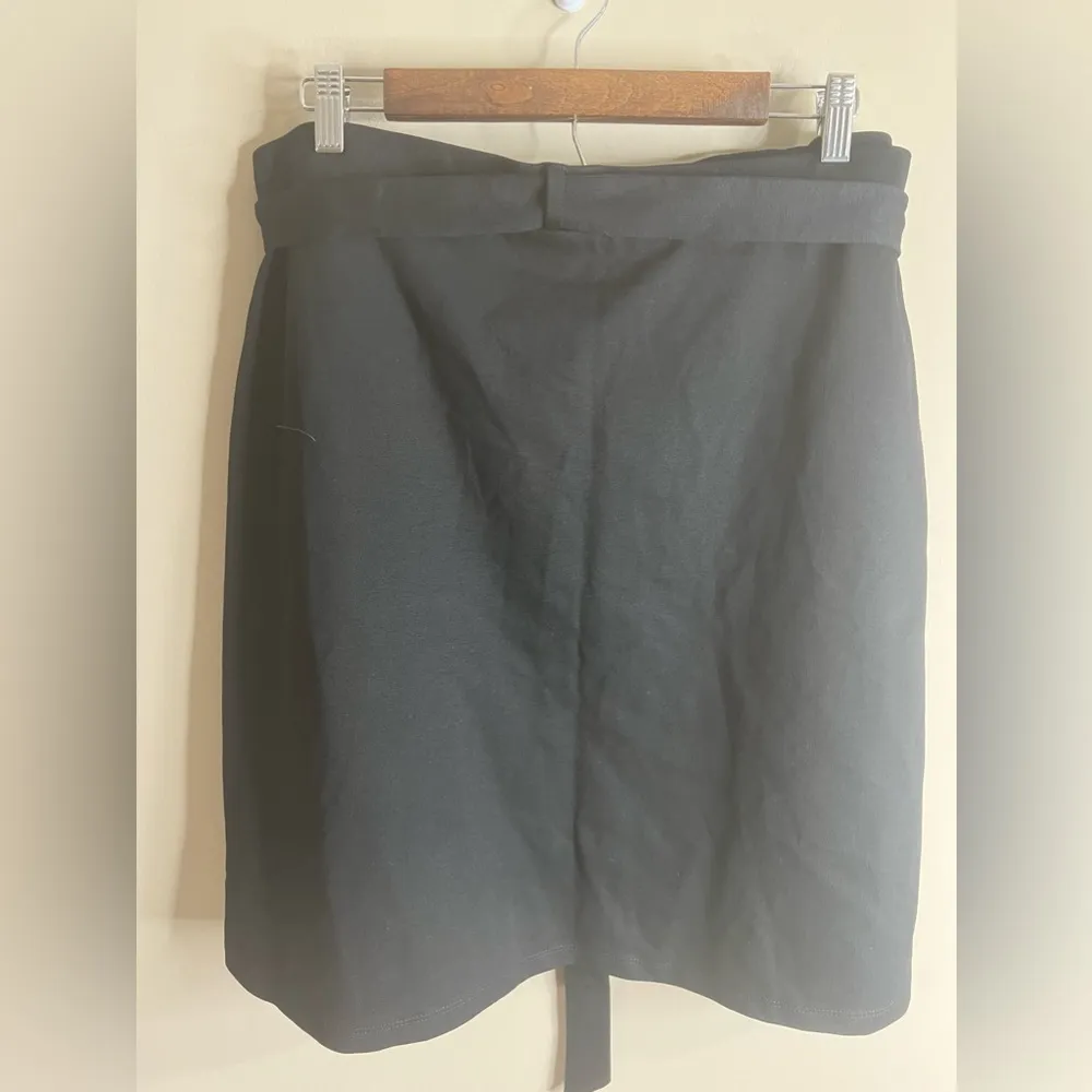 NWT gilli black knit skirt with belt XXL - Image 9