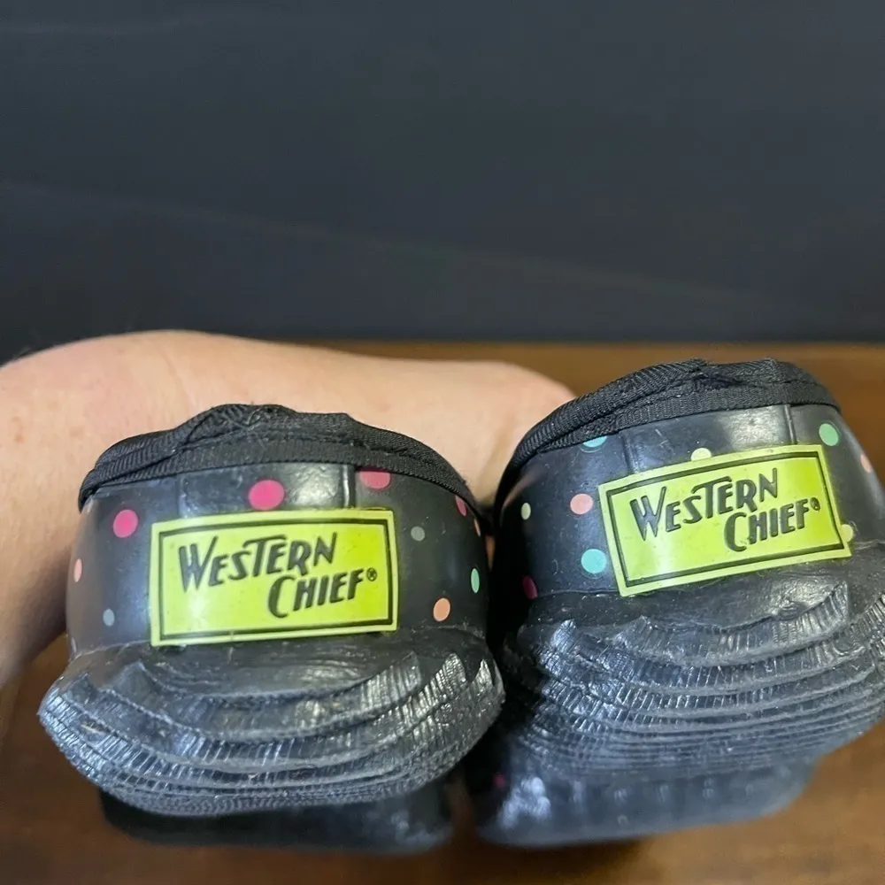 Western chief woman’s sz 9 Dazzling Dots Clog - Image 5