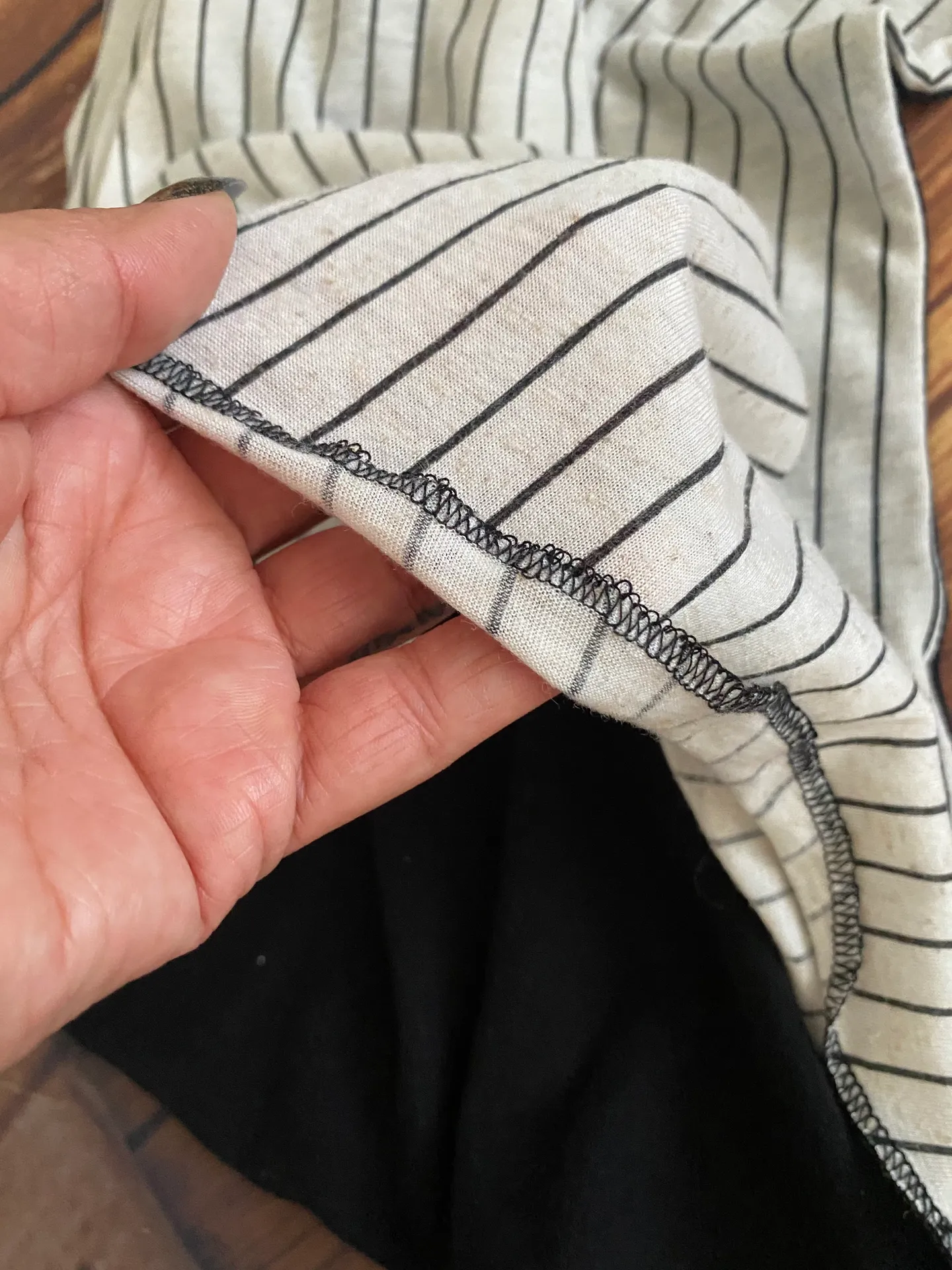 Women’s Baseball Striped Tee Sz Small - Image 8