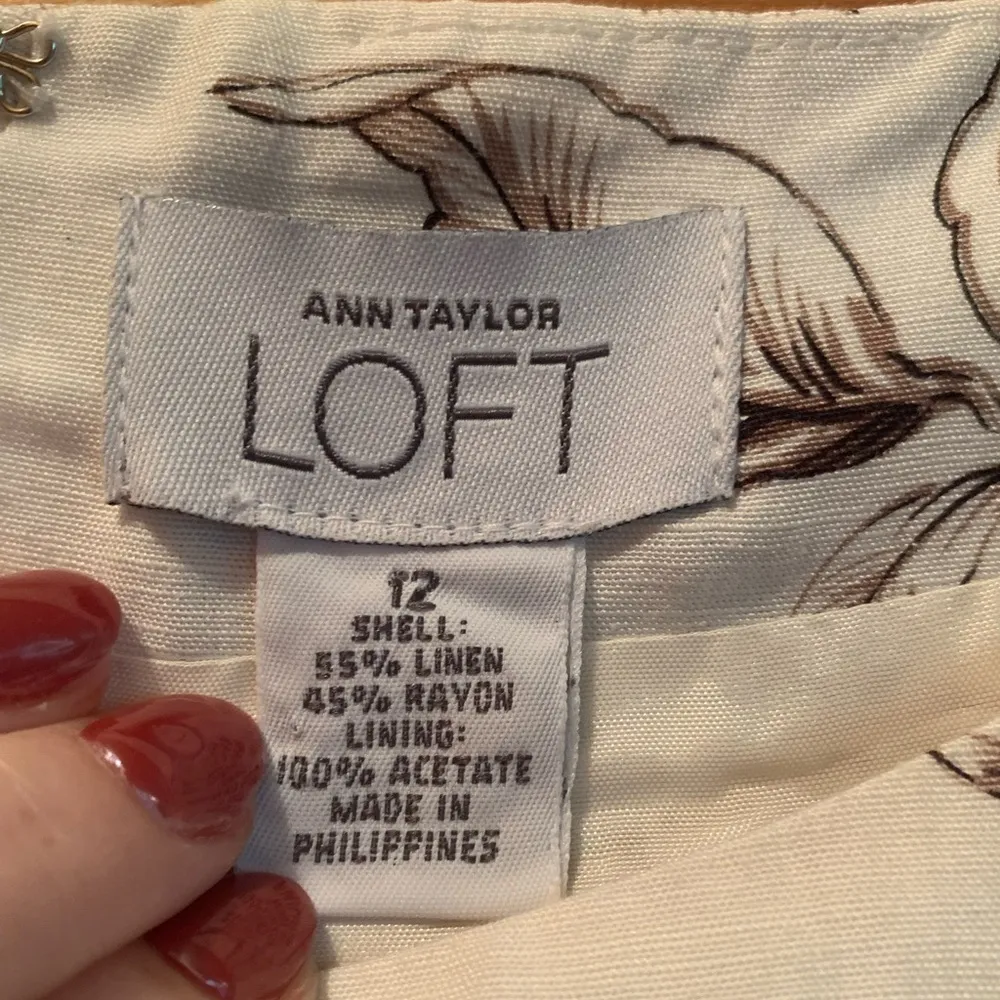 Ann Taylor Loft Dress Womens 12 Fitted Day Dress Ivory Floral Linen Blend  Zip - Image 4
