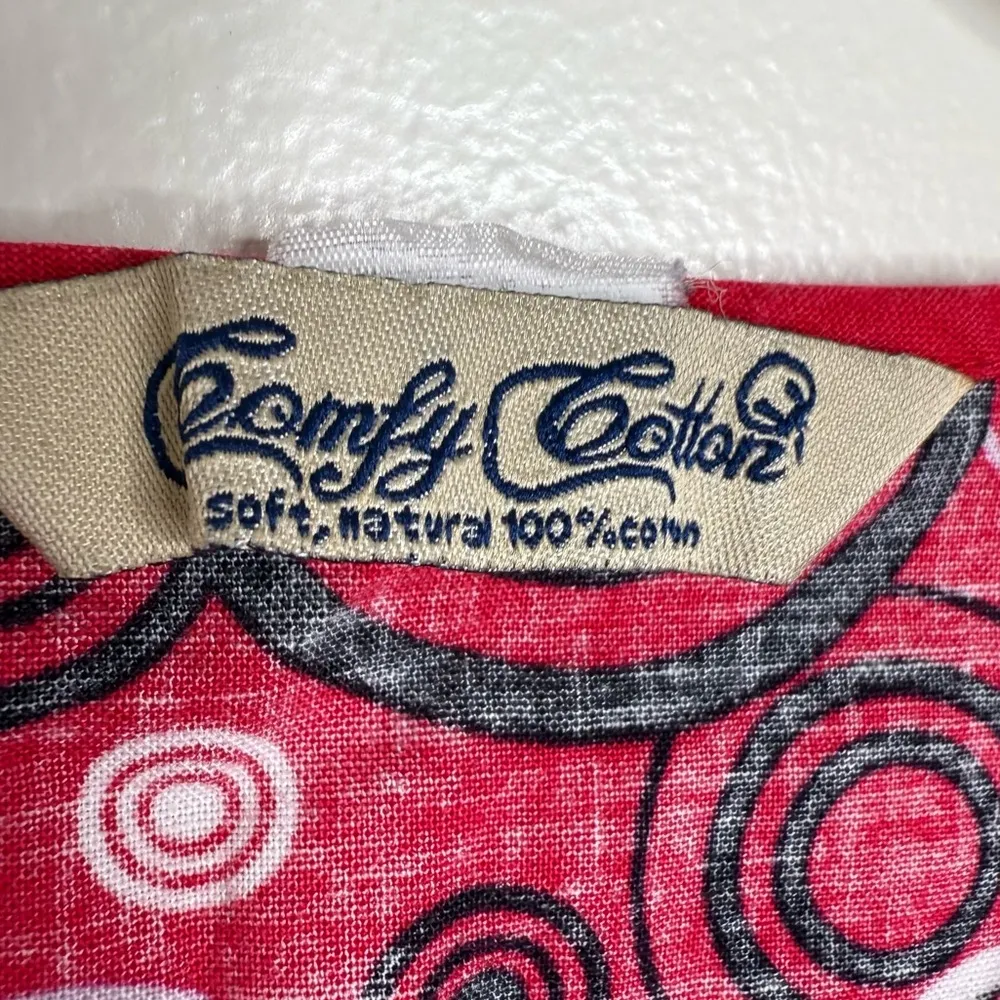 Comfy Cotton Medical Scrub Top Women’s XS Red Circle Geometric Design Nurse Vet Size undefined - Image 2