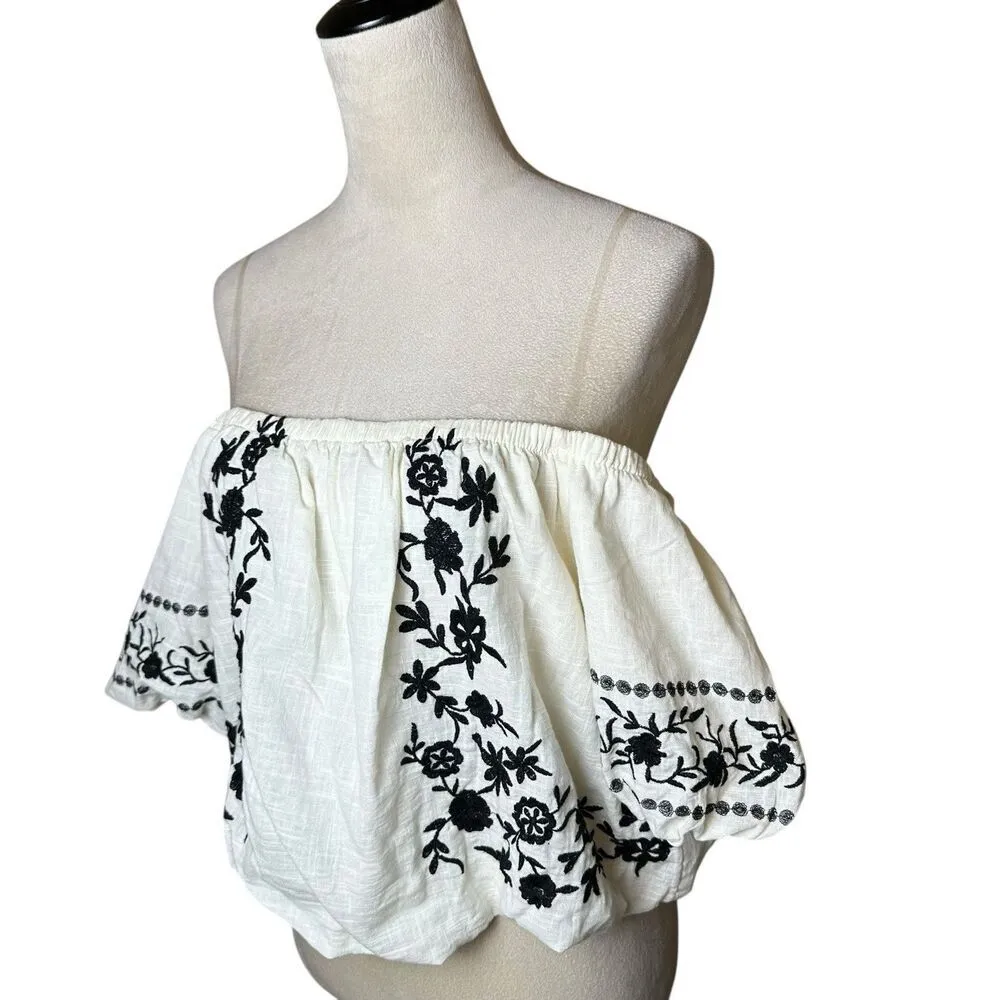 American Eagle Embroidered Off Shoulder Crop Top L Balloon Sleeve Boho Peasant - Image 5