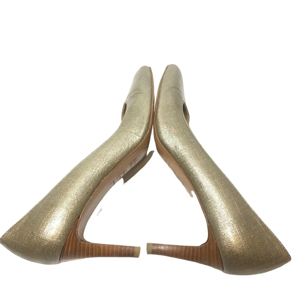 Stuart Weitzman pointy toe stiletto heels - Image 4