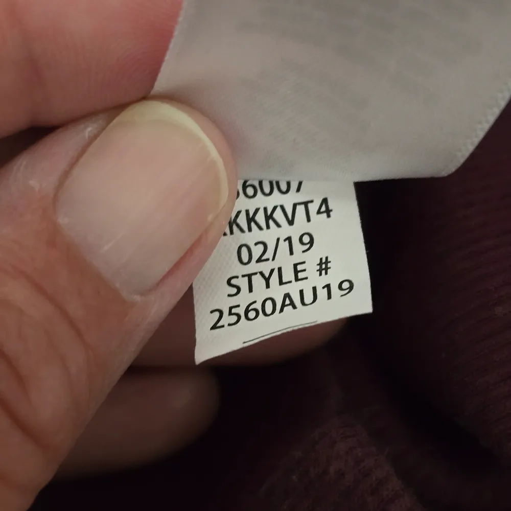 Aeropostale Burgundy Ribbed Off-Shoulder Lace-Up Crop Top Size Medium - Image 8