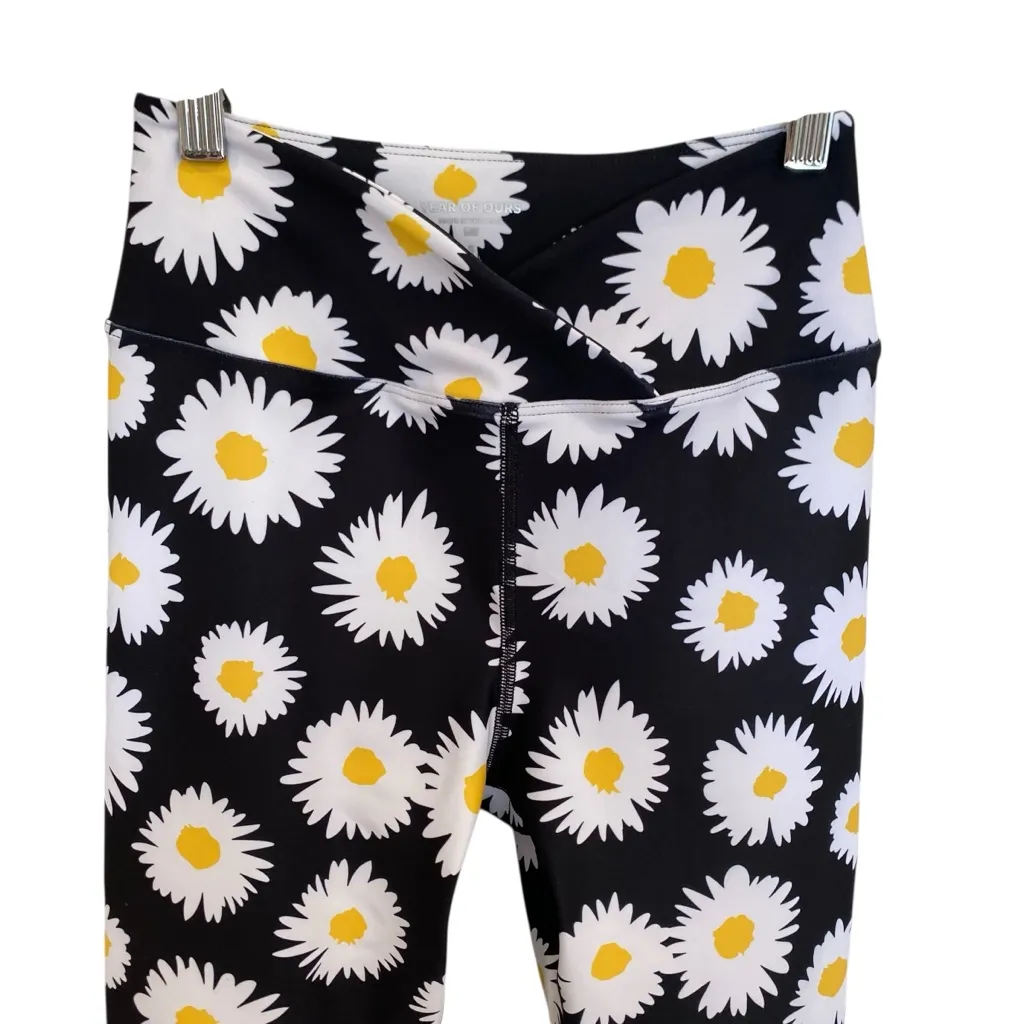 Years Of Ours Veronica Daisy 2 Piece Set Leggings + Sports Bra - Image 5