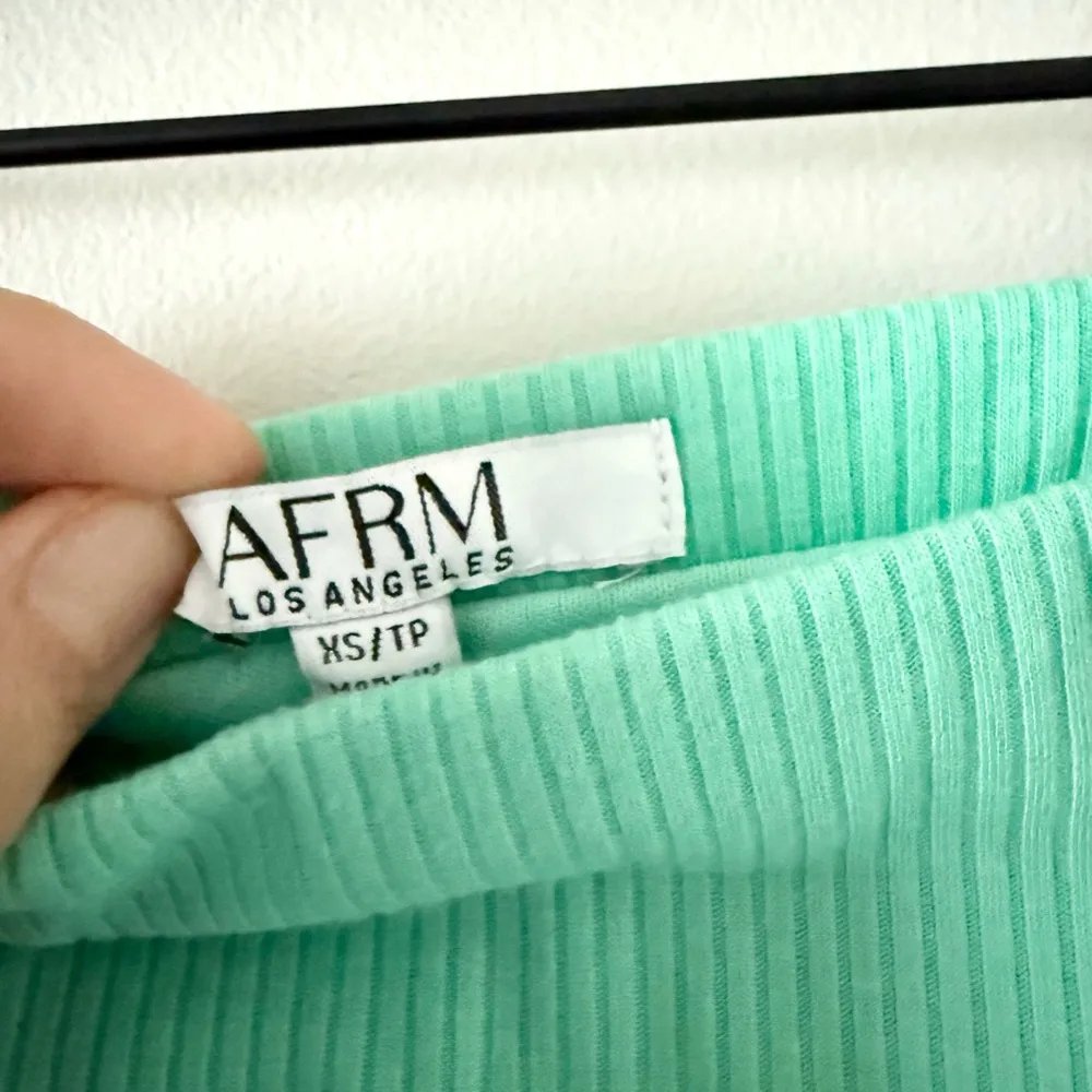 NWT AFRM Los Angeles Port Ribbed Pencil Skirt in Mint Green - Image 6