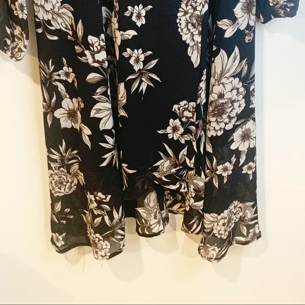 Bardot Size‎ 6 Black Tan Floral Romantic Long Bubble Sleeve Wrap Dress - Image 4