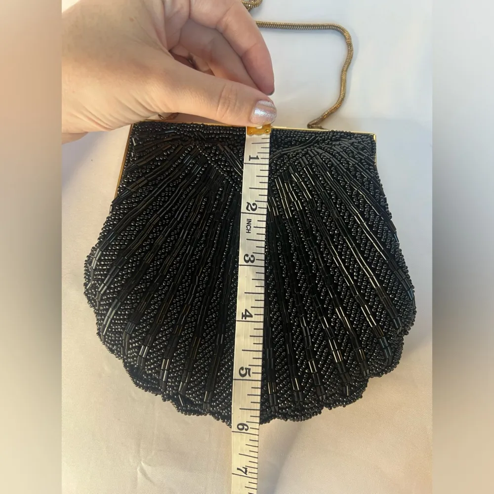 Vintage Carla Marchi Black Beaded Snap Shell Crossbody - Image 8