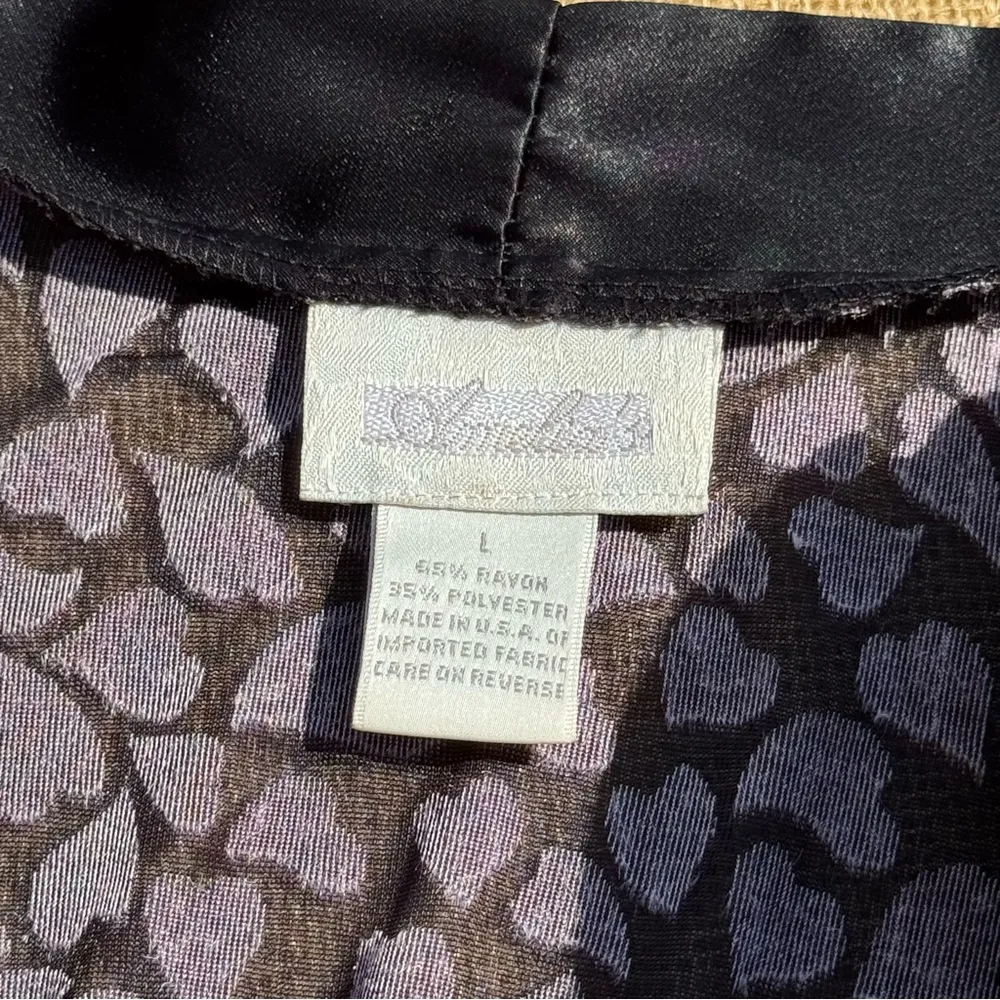 Amelia’s Vintage Elegant and Purplish Pink - Image 11