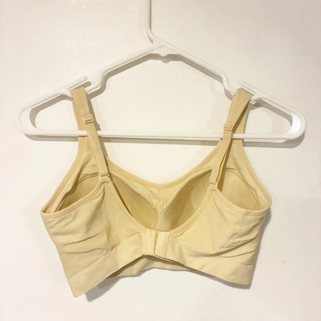 Underoutfit Comfort Bra #459 SAND Size Medium Adjustable Straps Tan - Image 5