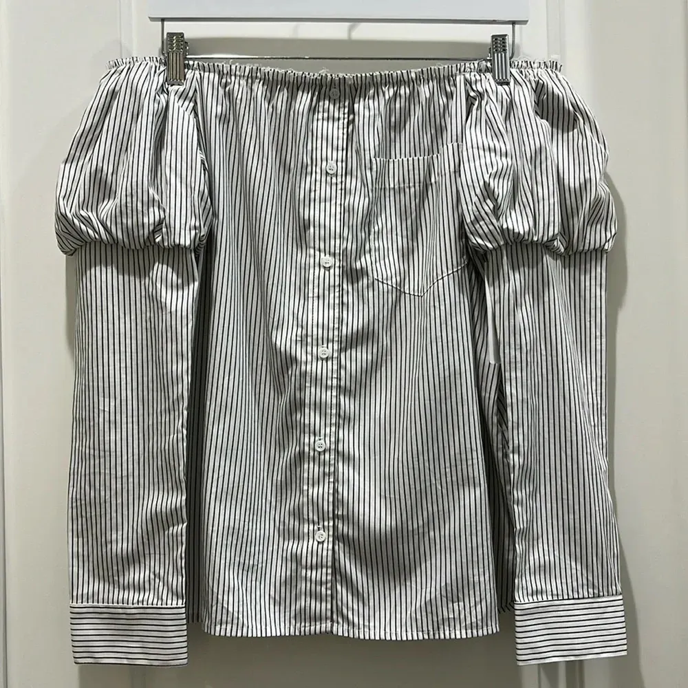 NWT BAILEY 44 Sovereign Off-The-Shoulder Striped Poplin Shirt Sz M - Image 3