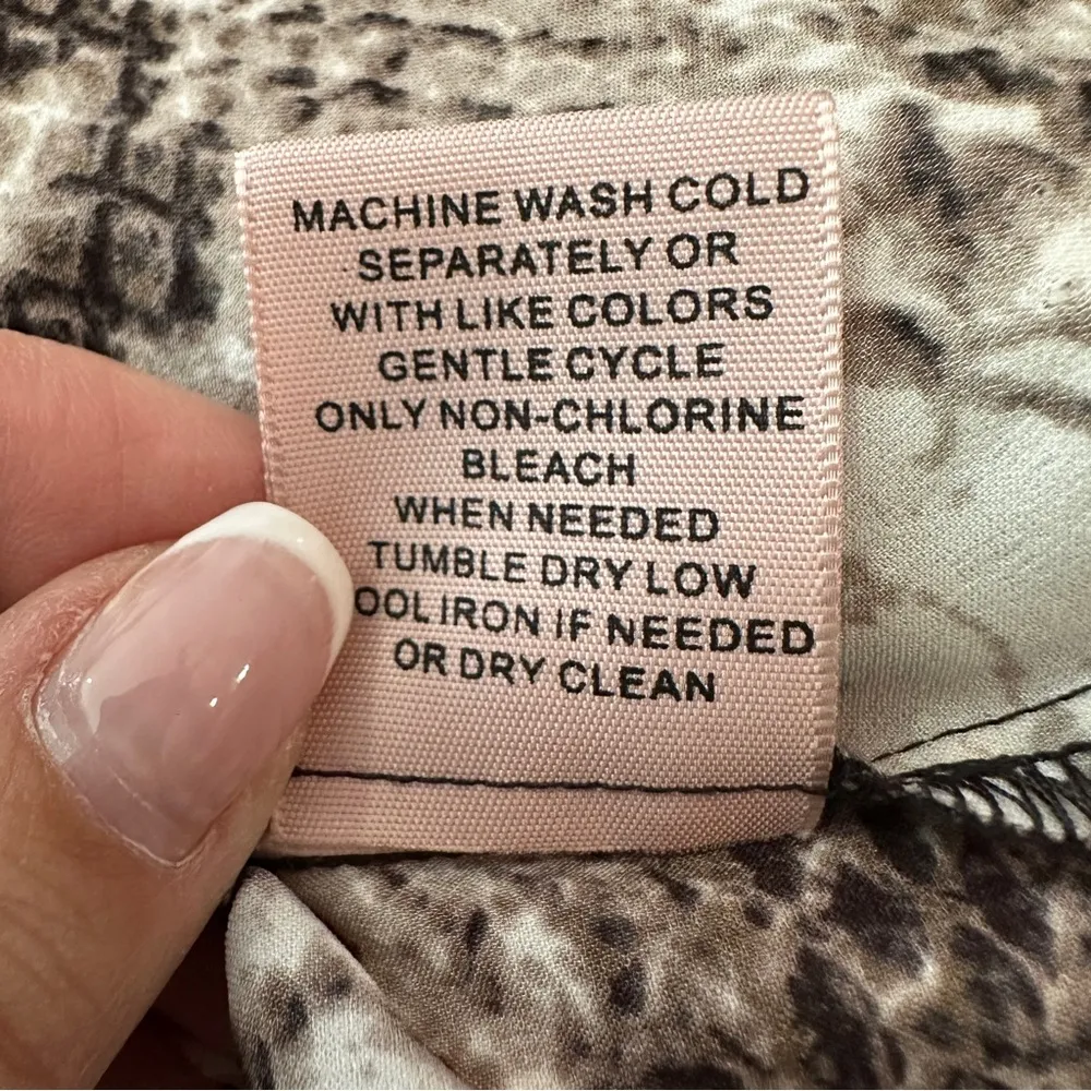 Philosophy Snakeskin Print Button Front Blouse - Size S - Image 13