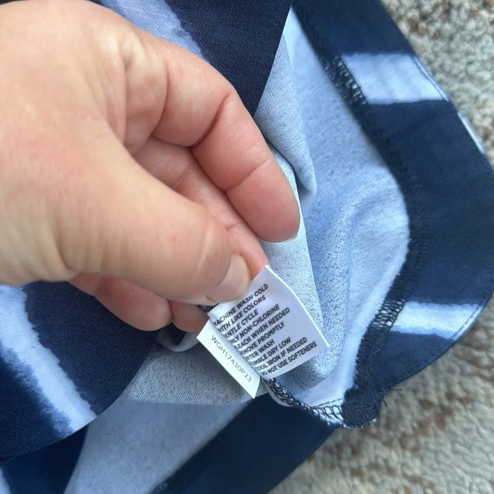 Lady Hagen 17” Tummy Control Golf Skort Shibori Stripes Navy XS - Image 10