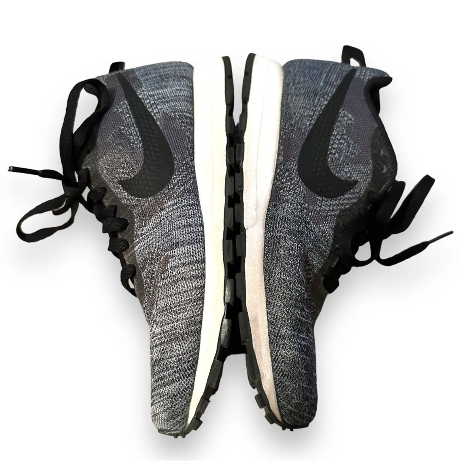 Nike MD Runner 2 ENG‎ Mesh Women’s Sneakers Activewear Shoes in Black/Gray Sz 6 - Image 4