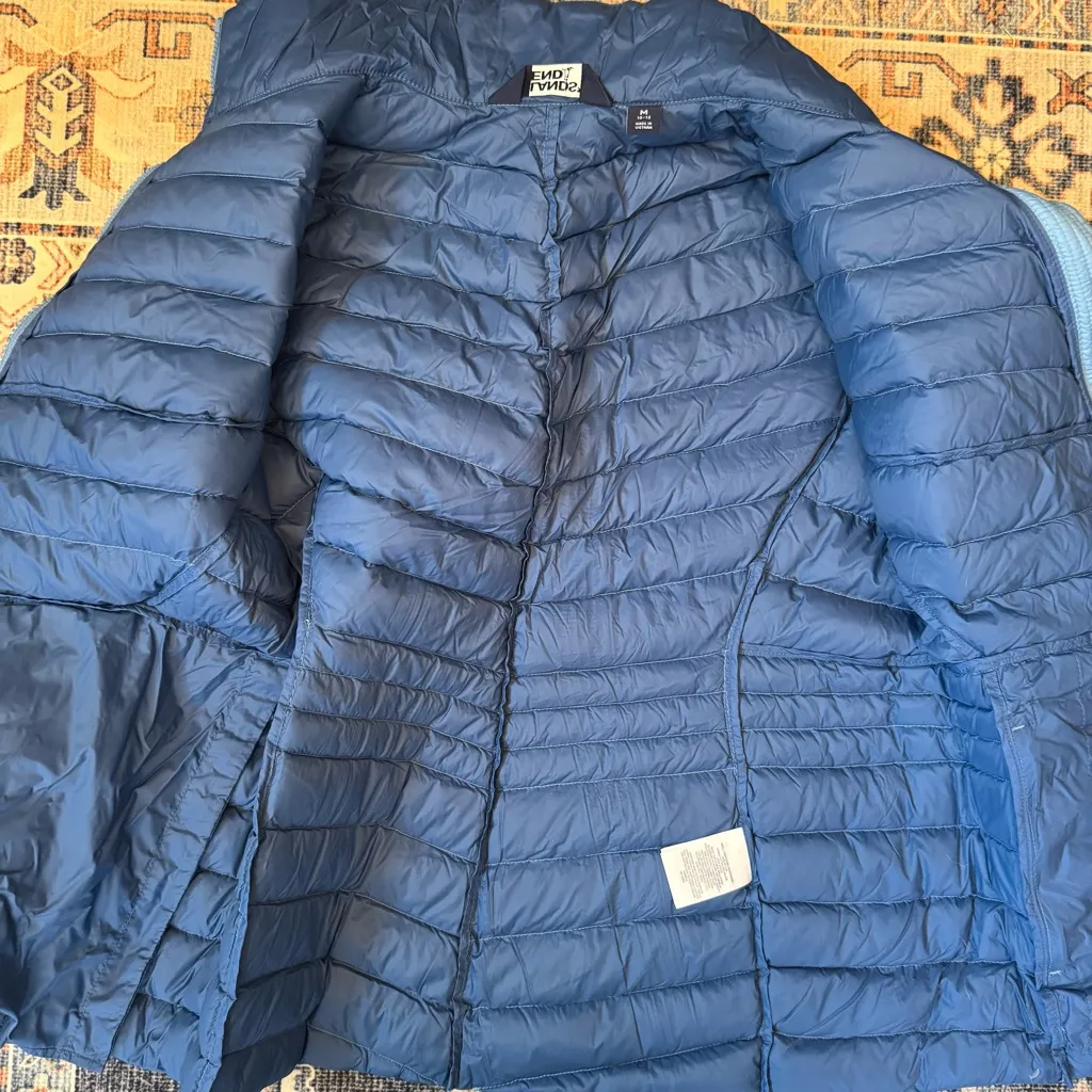 Lands’ End Womens Wanderweight Ultralight Packable Chevron Quilted Down Jacket M - Image 8