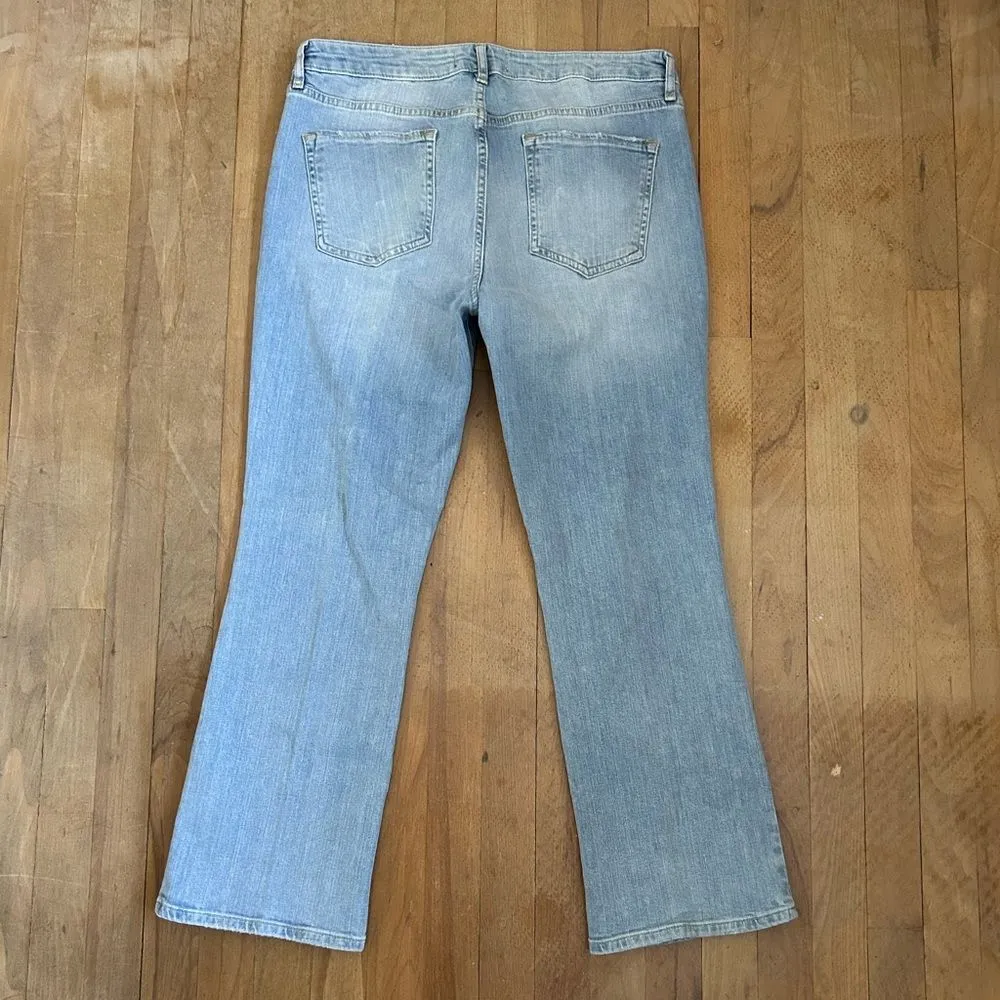 Free People WE THE FREE Kick Flare Bootcut Jeans Women's Size 32 Light Wash - Image 5